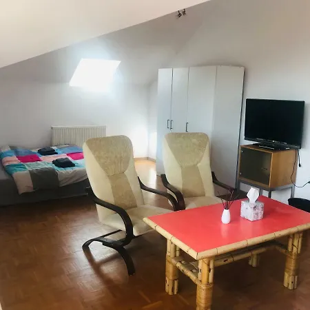 Homestay Comfy 22m2, Big Balcony, Sea View *